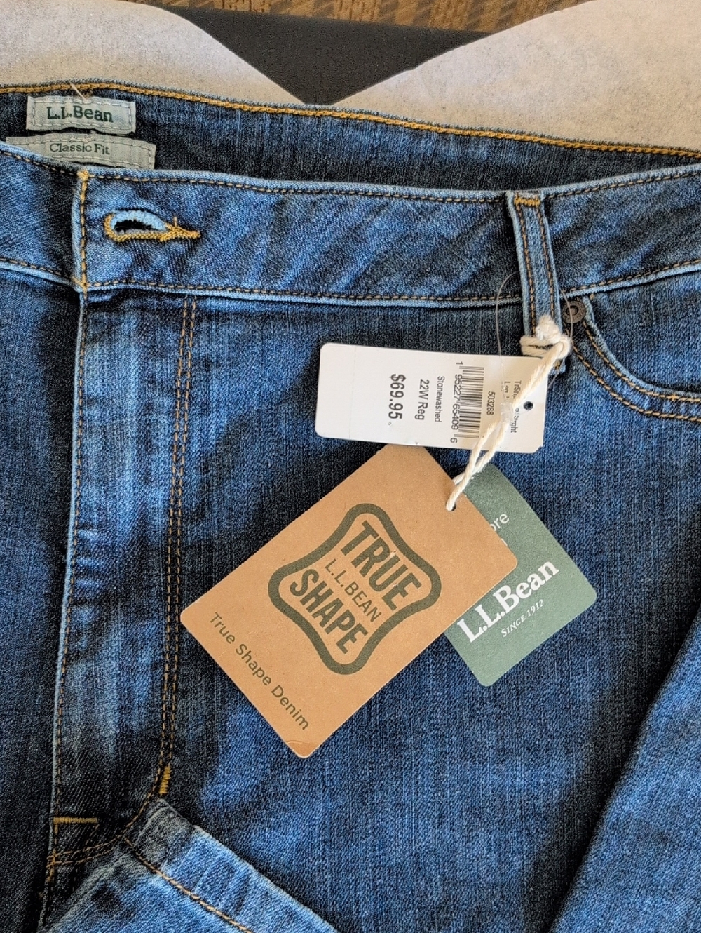 L.L. Bean Indigo Straight Jeans Plus Size Classic Timeless Retro Stonewashed - Picture 2 of 9
